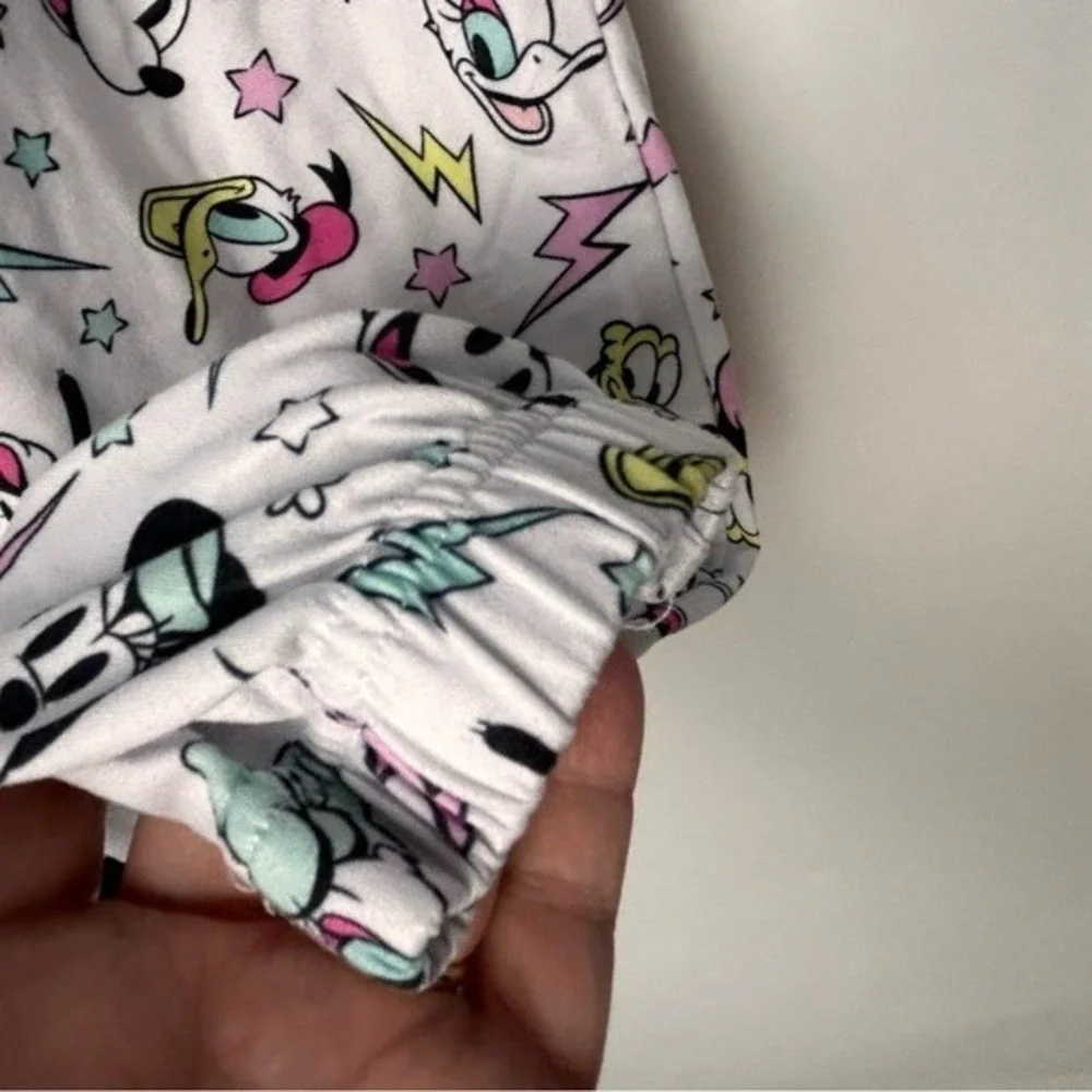 Disney Micky Minnie & Characters on White Pajama Pants‎ Medium - Picture 9 of 15